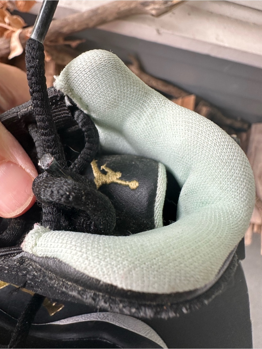 Jordan Kids Black Sneakers - Picture 3 of 9